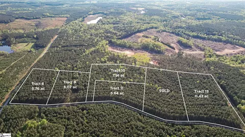 013 Garlington Rd, Mountville, SC 29370