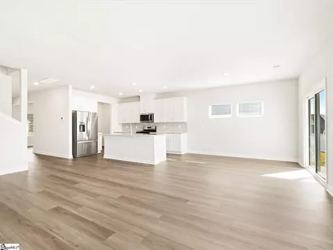 226 Maxwell Dr, Easley, SC 29642 photo 6