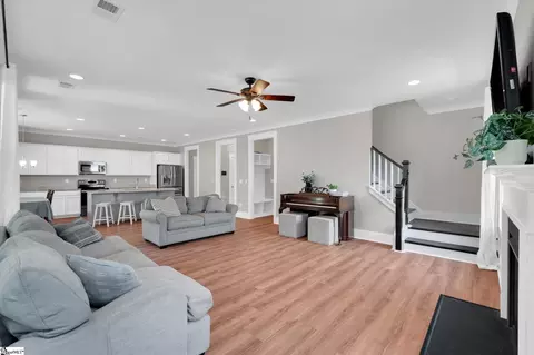 Entry Way - 200 Noble St, Greer, SC 29651 photo 2 of 7