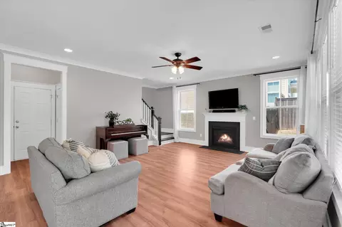 Living - 200 Noble St, Greer, SC 29651 photo 4 of 4