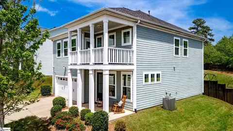 Exterior - 200 Noble St, Greer, SC 29651 photo 9 of 10