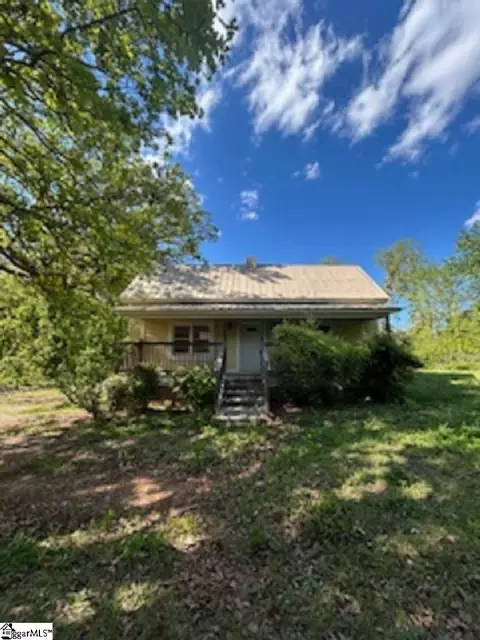 500 Ice House Rd, Enoree, SC 29335