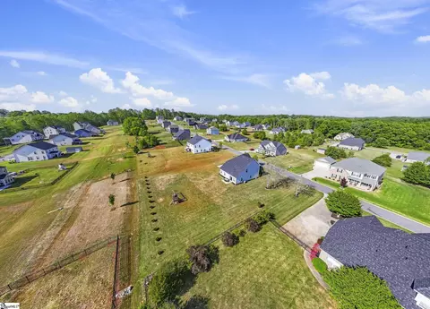View/Area - 110 Nevell Dr, Easley, SC 29642 photo 4 of 5