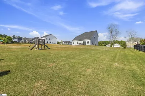 Exterior - 110 Nevell Dr, Easley, SC 29642 photo 9 of 16