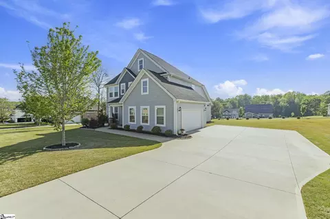Exterior - 110 Nevell Dr, Easley, SC 29642 photo 3 of 16