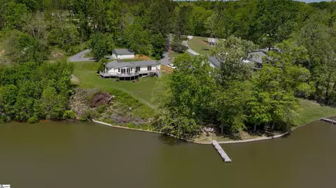 336 Harbor Crest Dr, Waterloo, SC 29384