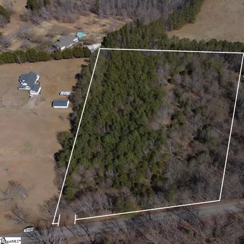 813 Hester Store Rd, Easley, SC 29640 photo 2