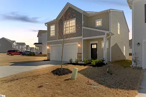1730 Southwold Ln, Boiling Springs, SC 29316