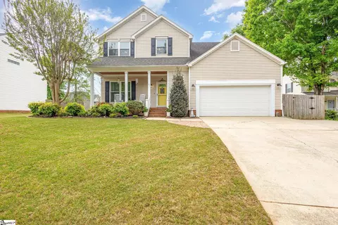 15 Ladybird Ct, Simpsonville, SC 29680