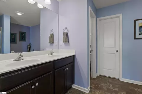 428 Graypointe Dr, Greer, SC 29650 photo 12