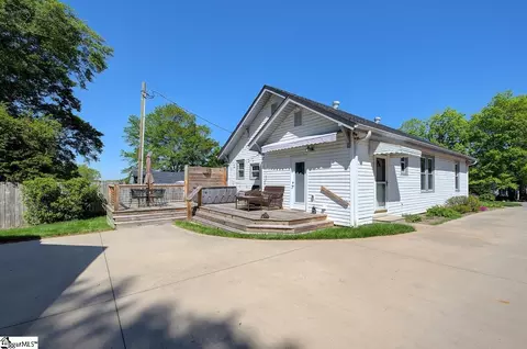 209 Pine St, Greer, SC 29650 photo 44