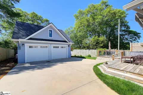 209 Pine St, Greer, SC 29650 photo 43