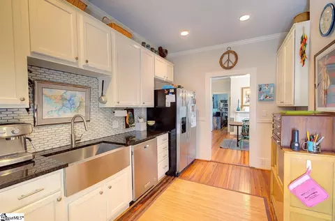 209 Pine St, Greer, SC 29650 photo 26