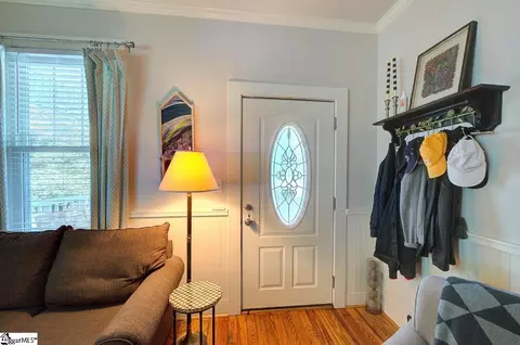 209 Pine St, Greer, SC 29650 photo 6