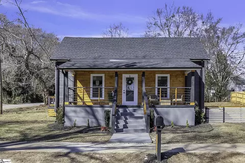 201 Front St, Easley, SC 29640