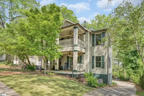 8 Rowley St, Greenville, SC 29601