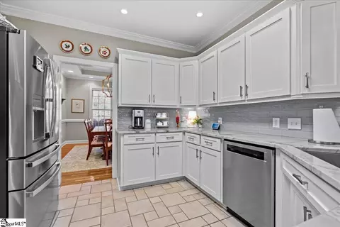102 Red Maple Cir, Easley, SC 29642 photo 8
