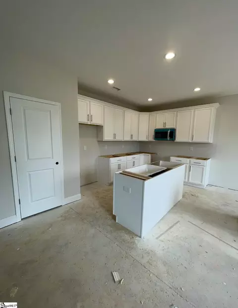119 River Trace Loop, Simpsonville, SC 29680 photo 4