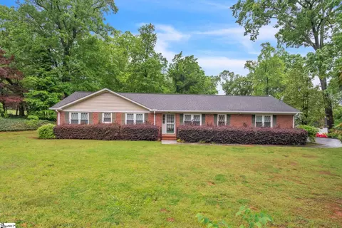 1 Del Norte Blvd, Greenville, SC 29615