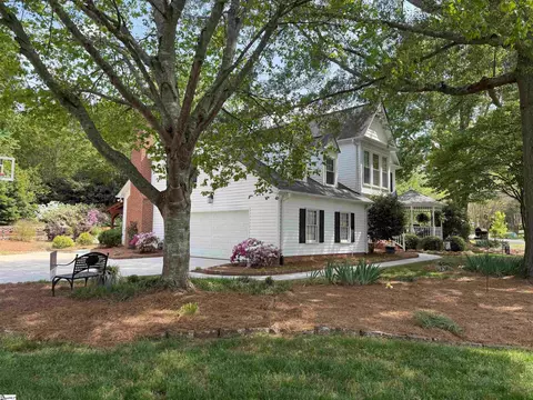 101 Comstock Ct, Greer, SC 29650 photo 4