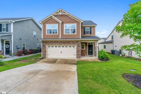 608 Calabria Ct, Chapin, SC 29036