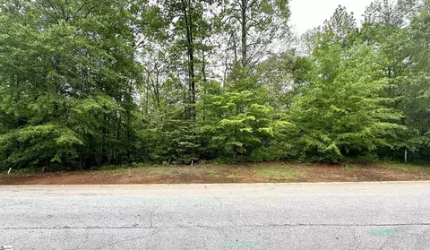 700 Acadia Ave, Piedmont, SC 29673