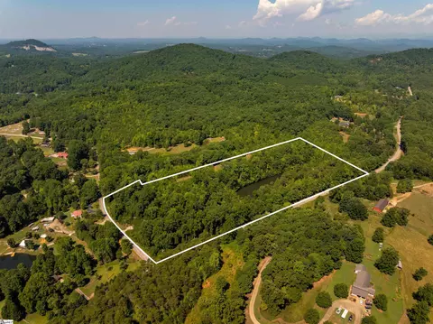 890 Earls Bridge Rd, Easley, SC 29640
