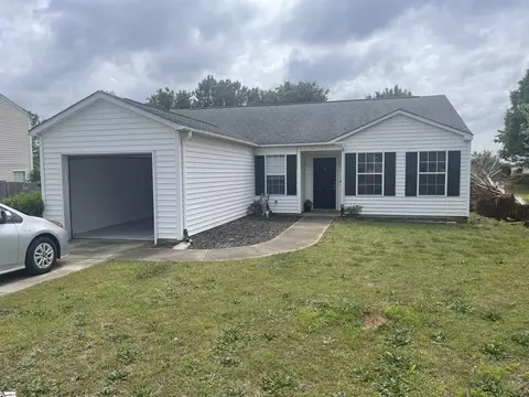 4 Tripmont Ct, Simpsonville, SC 29681