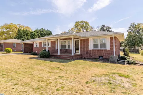 111 Central Ave, Honea Path, SC 29654