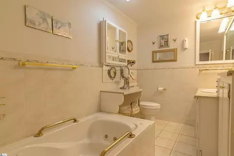 Bath - 111 Central Ave, Honea Path, SC 29654 photo 1 of 3