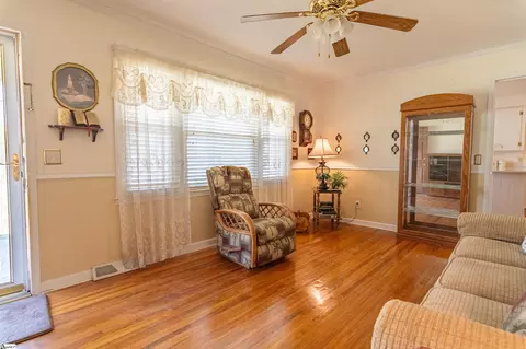 Living - 111 Central Ave, Honea Path, SC 29654 photo 2 of 2