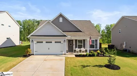 149 Bruinen Dr, Fountain Inn, SC 29644