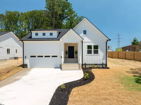 100 Pittman Dr, Greenville, SC 29609