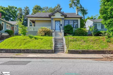 199 Brookwood Ter, Spartanburg, SC 29306