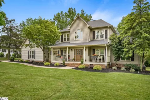 215 Holborne Dr, Easley, SC 29642 photo 2