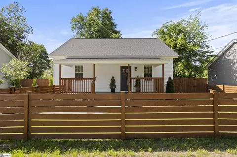 11 Ninth St, Greenville, SC 29611