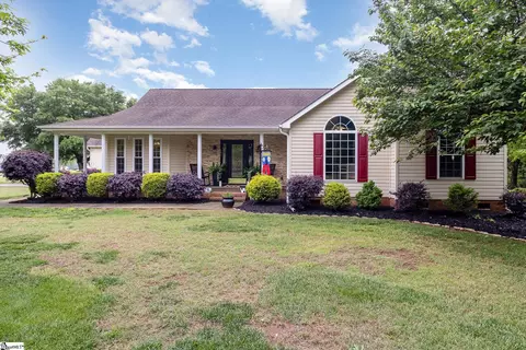 108 Lockaby Rd, Pelzer, SC 29669