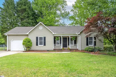 4 Chosen Ct, Greer, SC 29650
