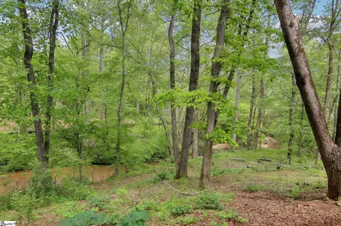 Exterior - 318 Frontier Dr, Easley, SC 29640 photo 6 of 7