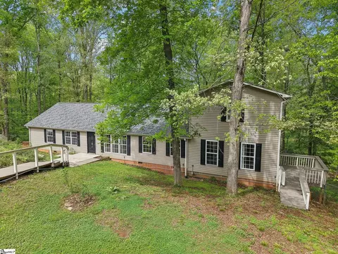 Exterior - 318 Frontier Dr, Easley, SC 29640 photo 2 of 7
