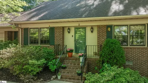 2 Finley Ct, Mauldin, SC 29662