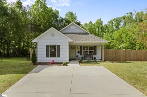 441 Bishop Hicks Ct, Inman, SC 29349