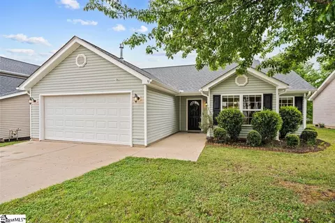 147 Kingscreek Dr, Greer, SC 29650