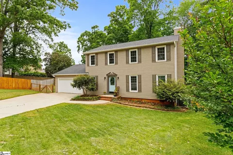 116 Saddle Tree Ct, Greer, SC 29650