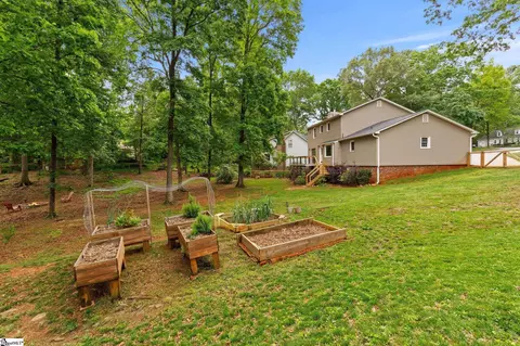 Exterior - 116 Saddle Tree Ct, Greer, SC 29650 photo 5 of 7