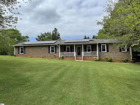 101 Patrick Ct, Piedmont, SC 29673