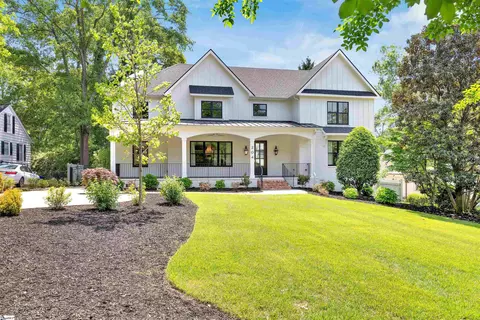 204 Sunset Dr, Greenville, SC 29605