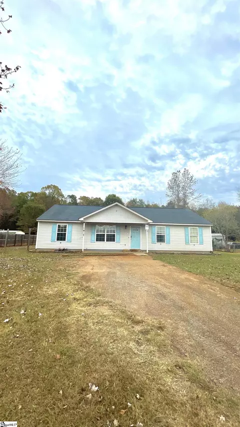 301 Daytona Ln, Piedmont, SC 29673