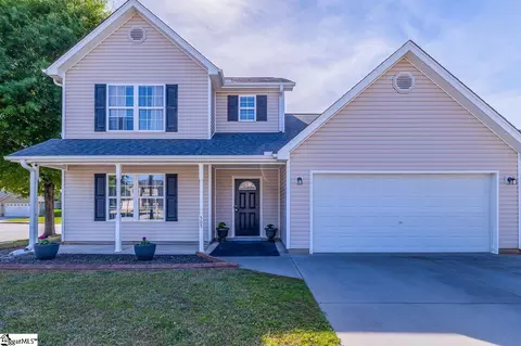 505 Tilgate Ct, Boiling Springs, SC 29316