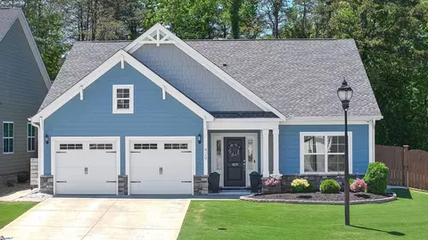429 Rubia Dr, Greenville, SC 29607